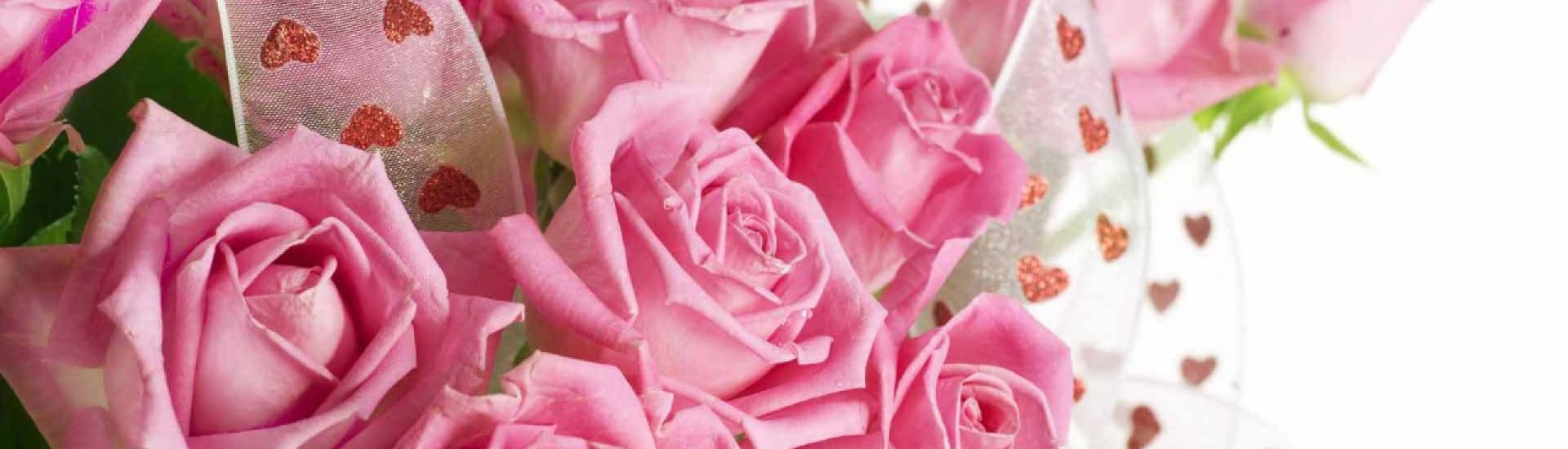 Букет из розовых роз
