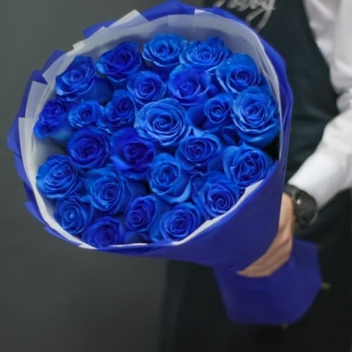 Букет из синих роз "Эстер"