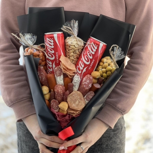 Мужской букет с колой