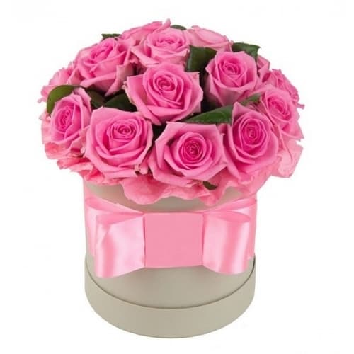 19 розовых роз в шляпной коробке