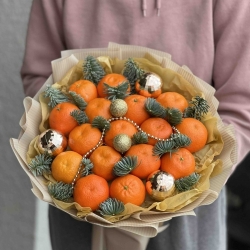 Новогодний букет из мандаринов