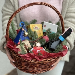 Новогодняя корзина №37